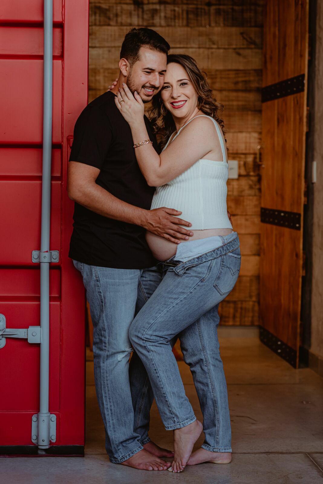 Foto Ensaio Fotográfico de Grávida estiloso no STudio RevoLoft - Larissa e Nathan à espera de Luisa - Imagem 19