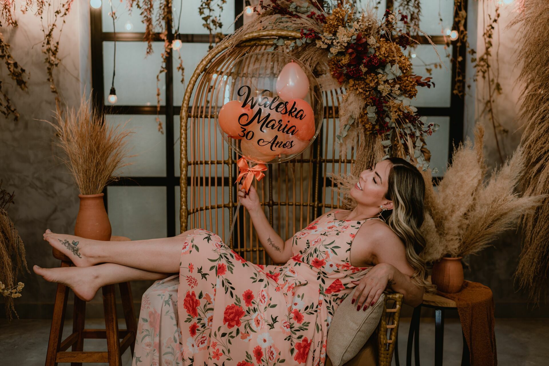 Foto Waleska Ensaio feminino de Aniversário - Studio Revoloft - Imagem 10