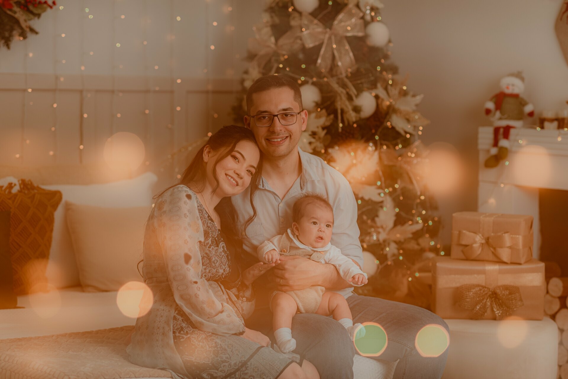 Ensaio Fotográfico de Natal - Studio RevoLoft - Renata, Marco Aurélio, Maria Júlia e Marco Antônio