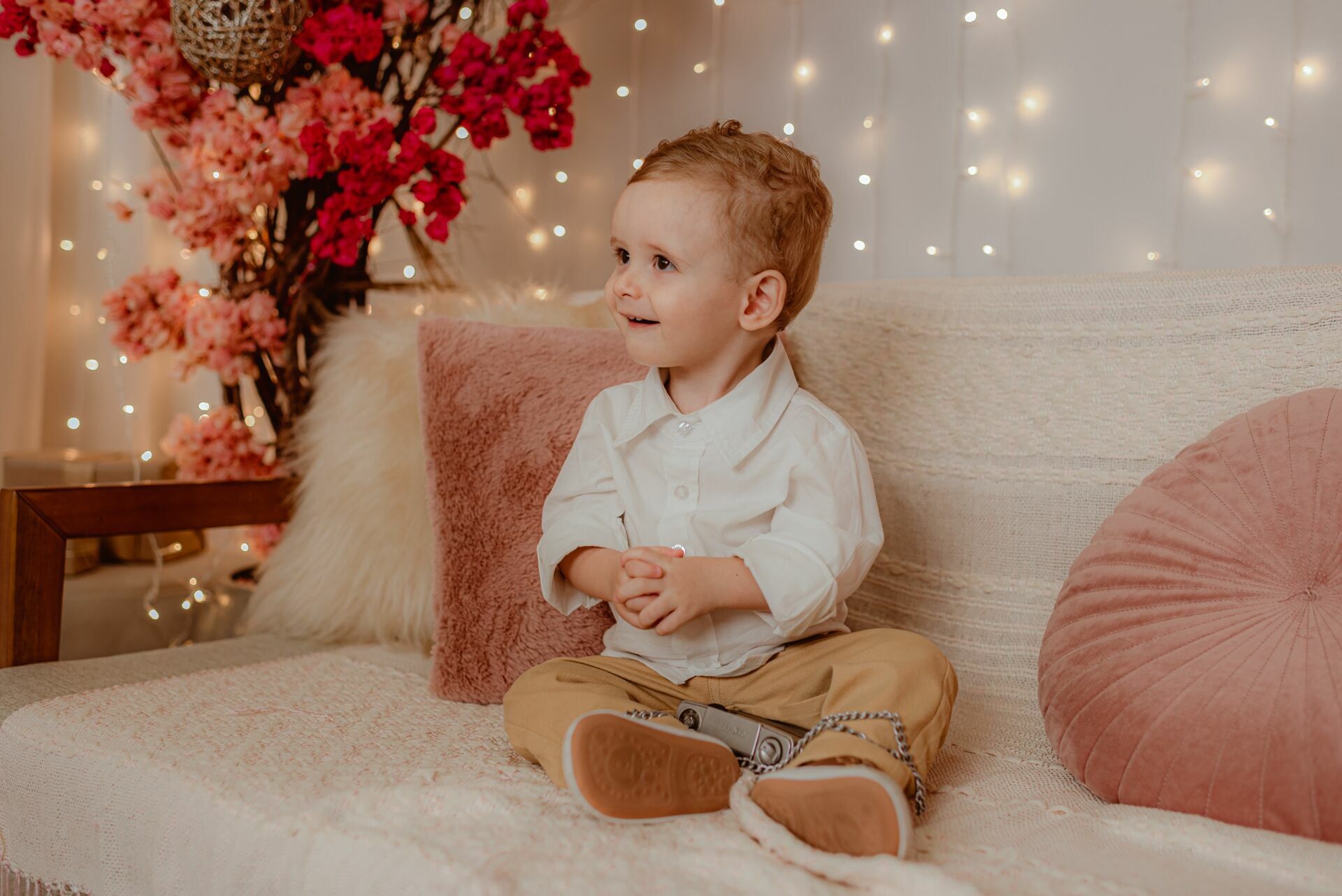 Foto Ensaio fotográfico de Natal no Studio Revoloft - Miguel, Gabrielle e Lúcio Foto Ensaio fotográfico de Natal no Studio Revoloft - Miguel, Gabrielle e Lúcio - Imagem 10