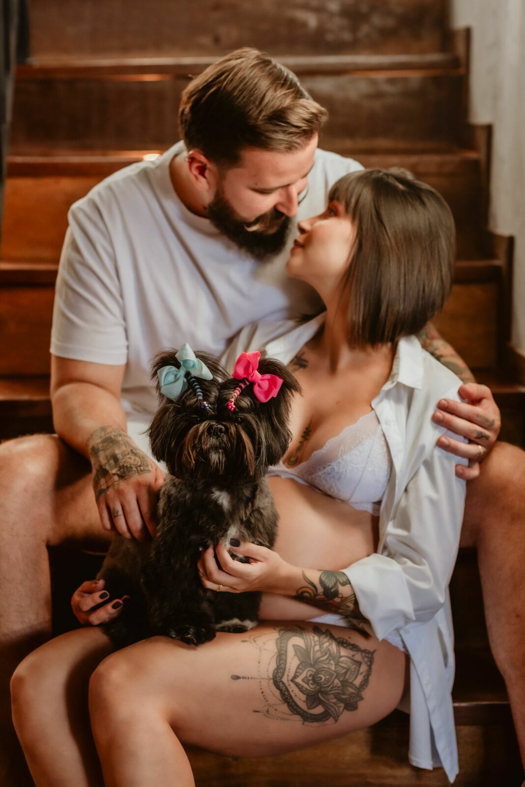 Foto Sessão Fotográfica de gestante no Estúdio Revoloft em Anápolis Go - Karine, Raphael e Otília à espera de Clara ou Caetano Foto Sessão Fotográfica de gestante no Estúdio Revoloft em Anápolis Go - Karine, Raphael e Otília à espera de Clara ou Caetano - Imagem 27