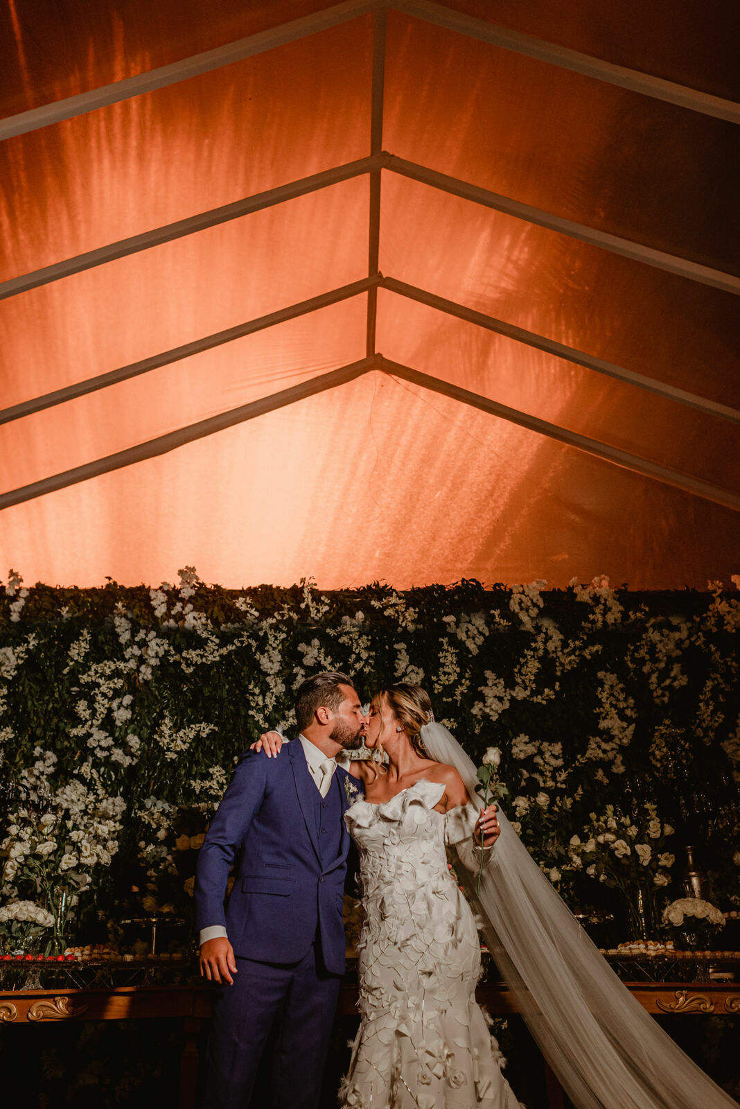 Foto Um casamento recheado de emoção e verdade - Flaviane e Ananias Foto Um casamento recheado de emoção e verdade - Flaviane e Ananias - Imagem 163