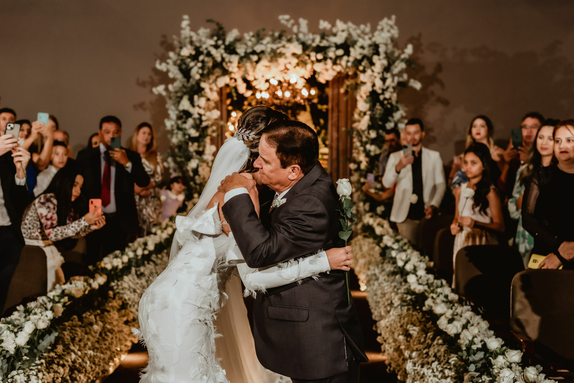 Foto Um casamento recheado de emoção e verdade - Flaviane e Ananias Foto Um casamento recheado de emoção e verdade - Flaviane e Ananias - Imagem 87