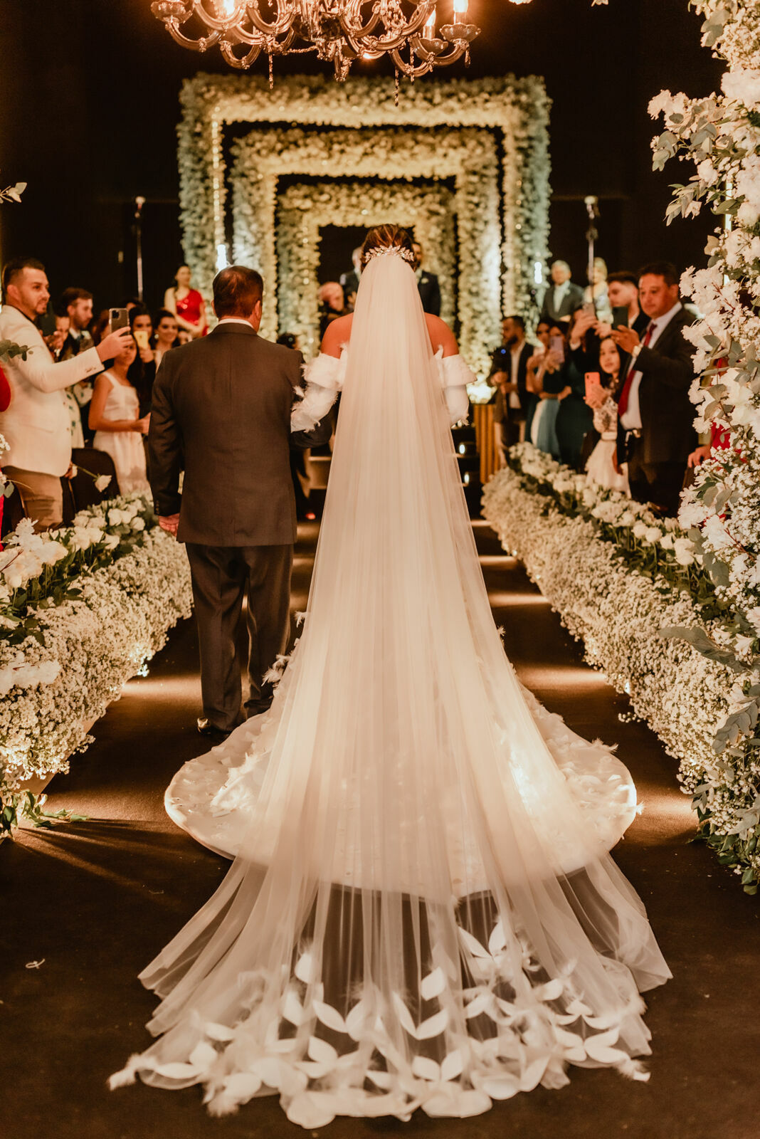 Foto Um casamento recheado de emoção e verdade - Flaviane e Ananias Foto Um casamento recheado de emoção e verdade - Flaviane e Ananias - Imagem 82