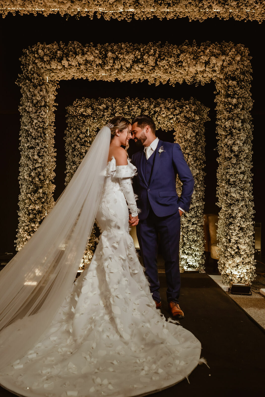Foto Um casamento recheado de emoção e verdade - Flaviane e Ananias Foto Um casamento recheado de emoção e verdade - Flaviane e Ananias - Imagem 173
