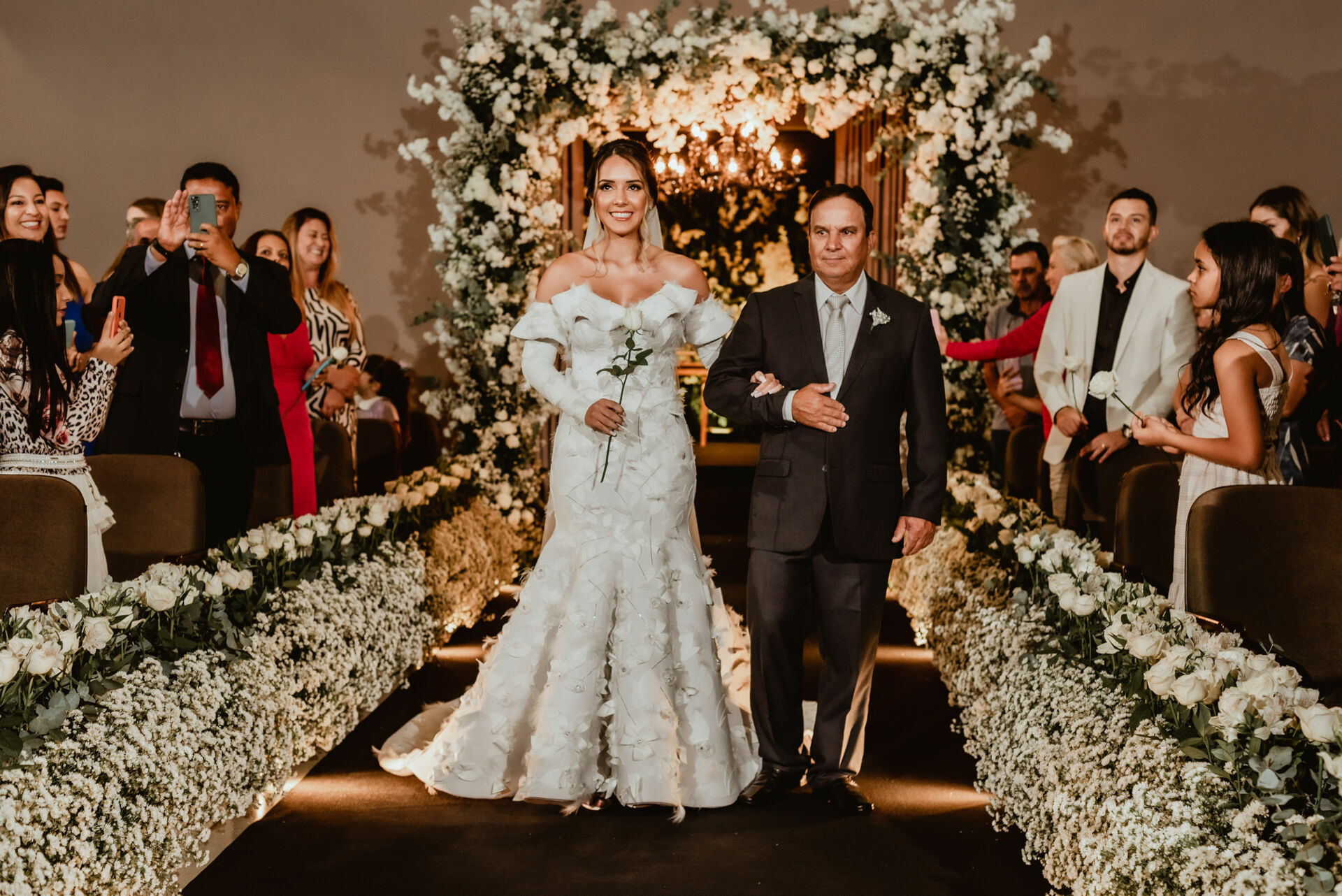 Foto Um casamento recheado de emoção e verdade - Flaviane e Ananias Foto Um casamento recheado de emoção e verdade - Flaviane e Ananias - Imagem 83