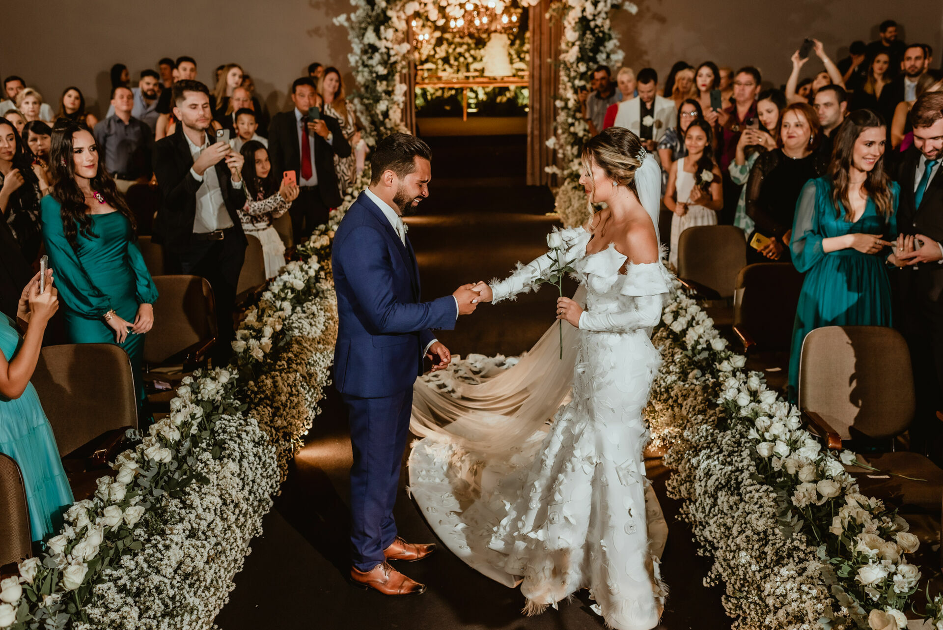 Foto Um casamento recheado de emoção e verdade - Flaviane e Ananias Foto Um casamento recheado de emoção e verdade - Flaviane e Ananias - Imagem 91