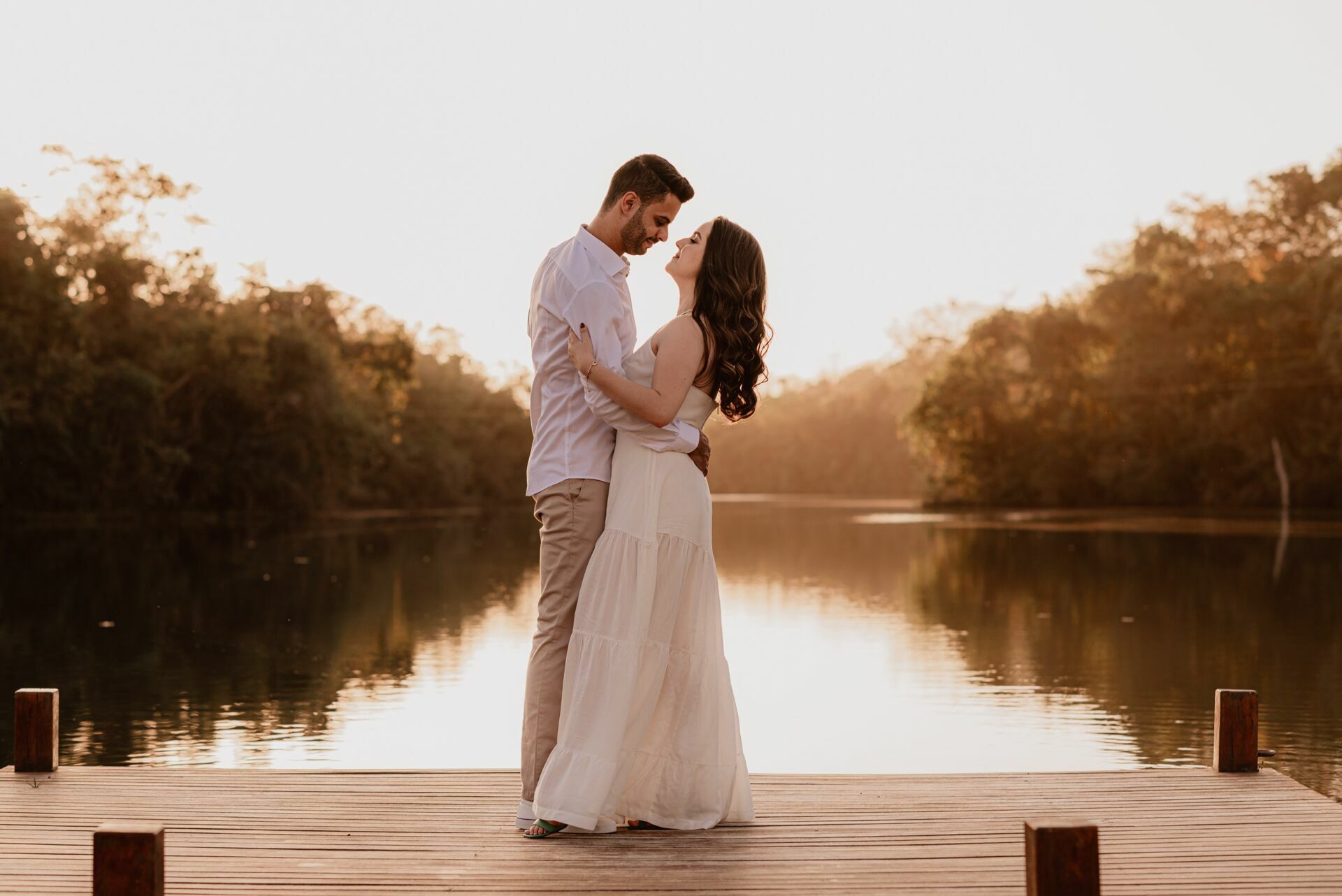 Foto Pré-wedding com um Pôr do sol incrível no Rancho Cabral em Teresópolis de Goiás - Isadora e Davi - Imagem 21