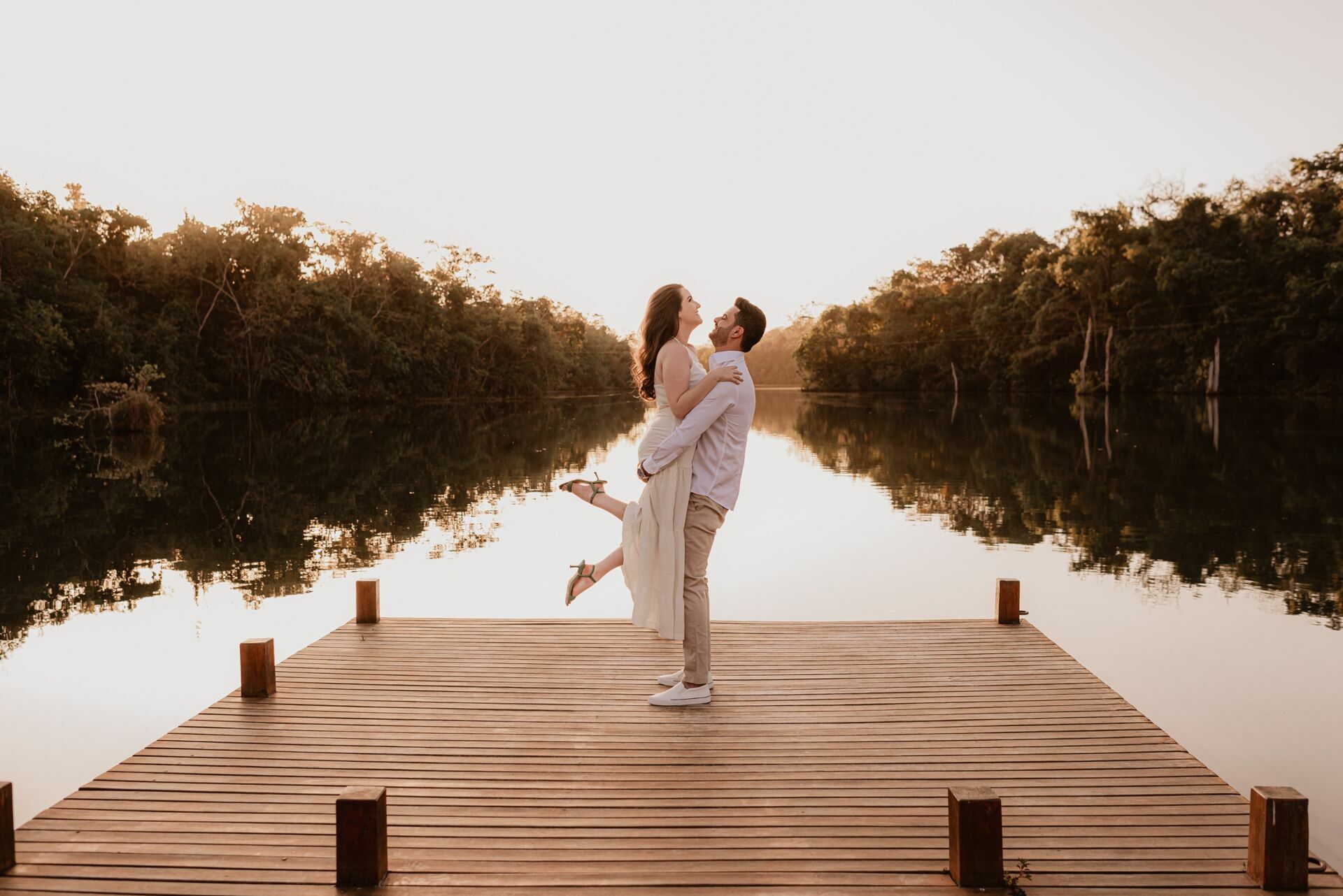 Foto Pré-wedding com um Pôr do sol incrível no Rancho Cabral em Teresópolis de Goiás - Isadora e Davi - Imagem 33