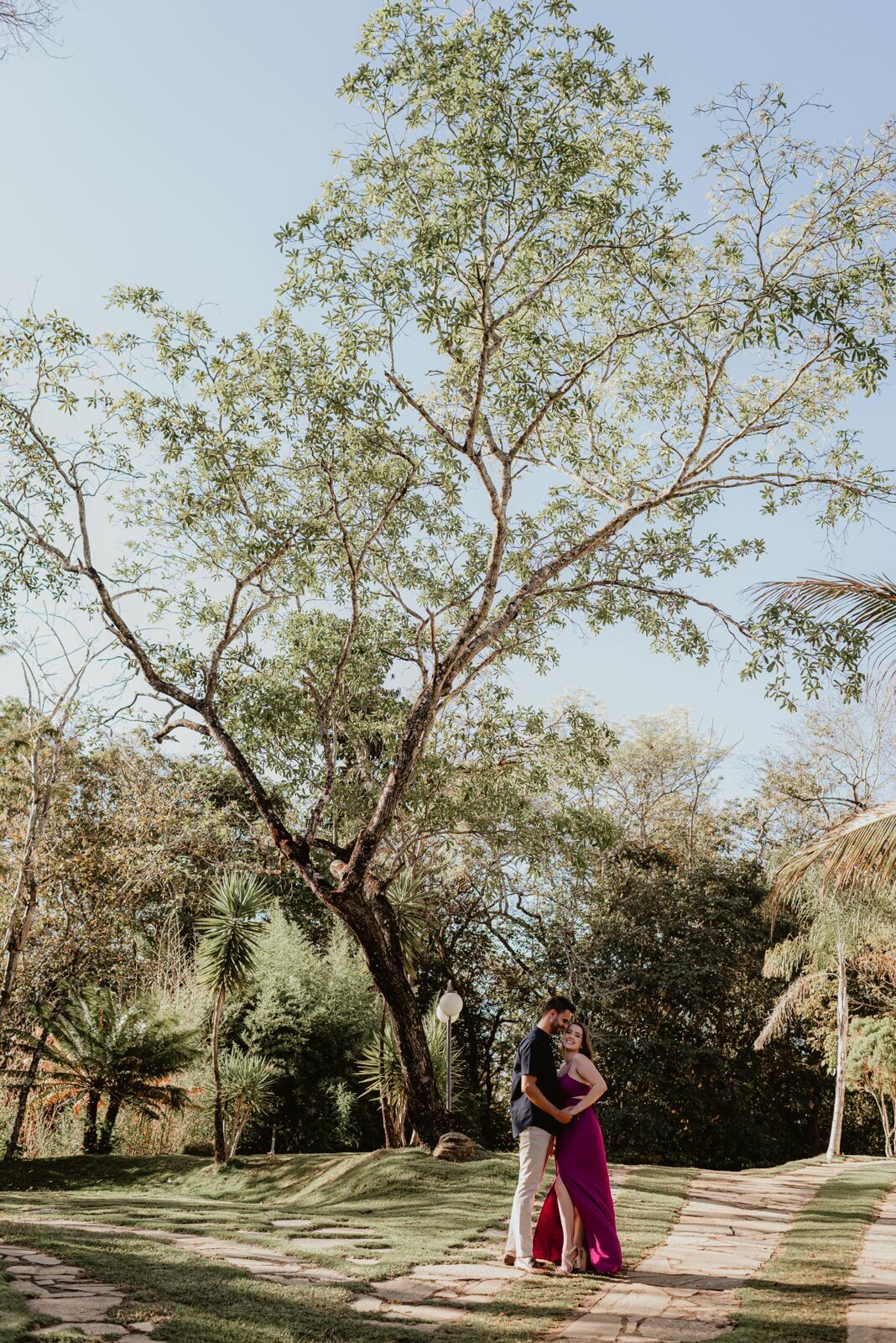Foto Pré-wedding com um Pôr do sol incrível no Rancho Cabral em Teresópolis de Goiás - Isadora e Davi - Imagem 42