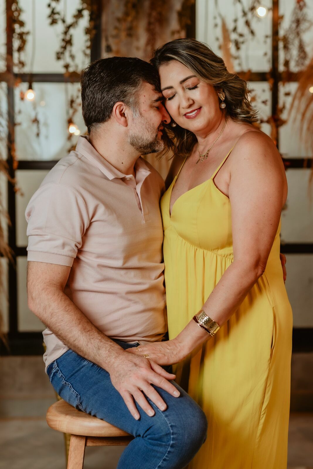 Foto Ensaio Fotográfico de família no Estúdio Revoloft em Anápolis Go - Silvianete e família Foto Ensaio Fotográfico de família no Estúdio Revoloft em Anápolis Go - Silvianete e família - Imagem 22