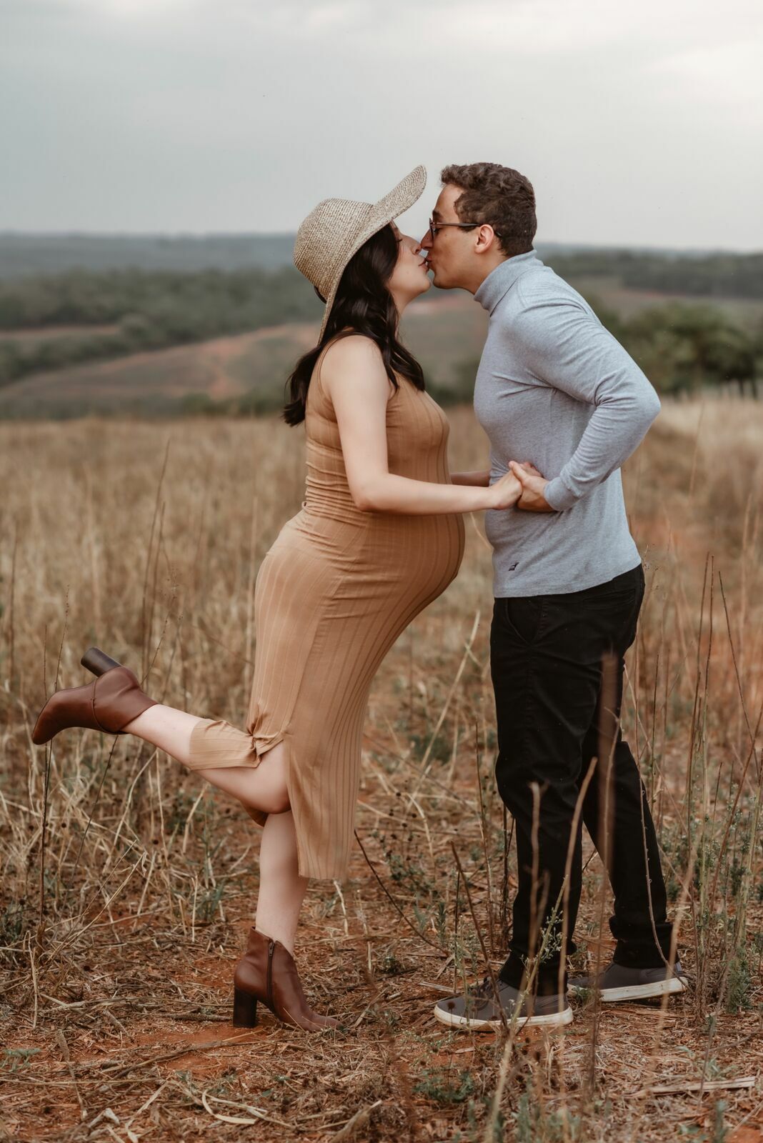 Foto Que tal levar o seu estúdio fotográfico para um local externo? Ensaio de gestante Maria, Marcus e Antonella à espera por Pedro Foto Que tal levar o seu estúdio fotográfico para um local externo? Ensaio de gestante Maria, Marcus e Antonella à espera por Pedro - Imagem 32