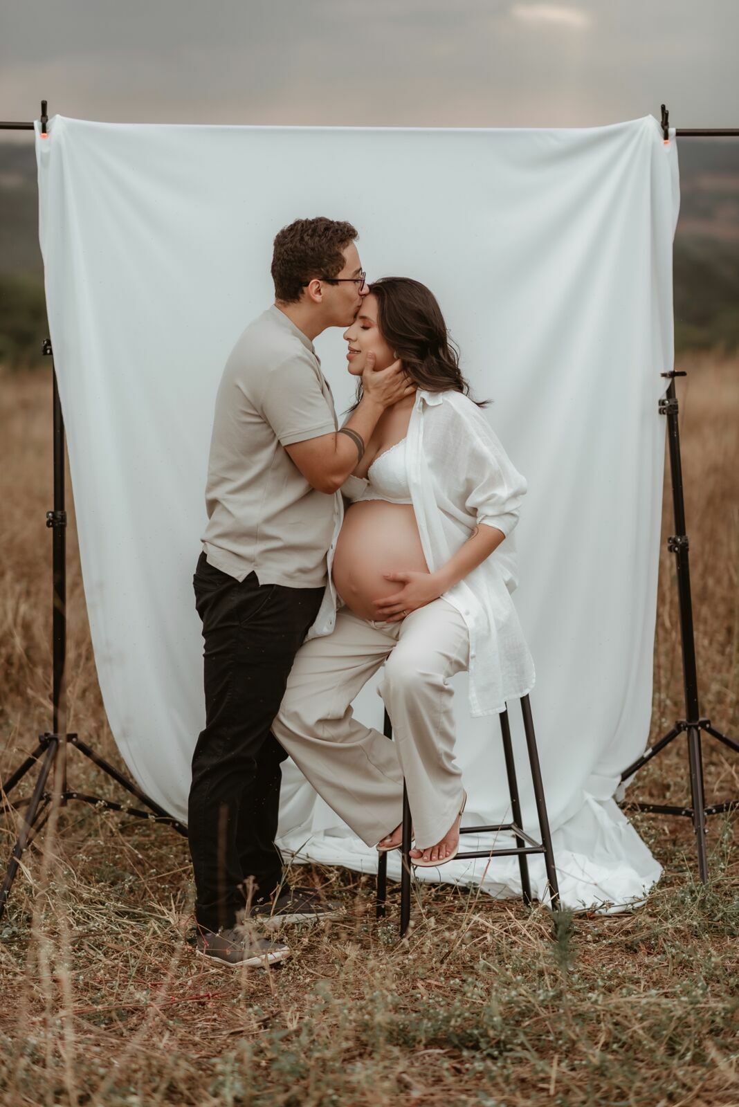 Foto Que tal levar o seu estúdio fotográfico para um local externo? Ensaio de gestante Maria, Marcus e Antonella à espera por Pedro Foto Que tal levar o seu estúdio fotográfico para um local externo? Ensaio de gestante Maria, Marcus e Antonella à espera por Pedro - Imagem 16