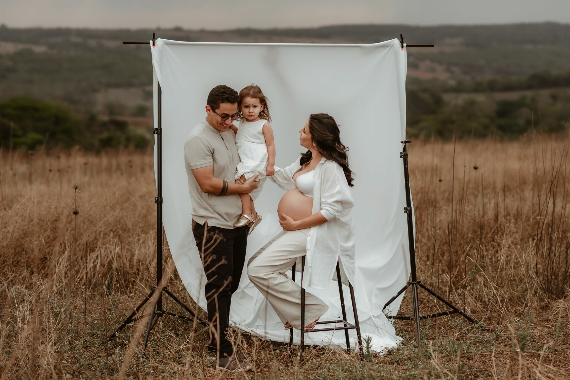 Foto Que tal levar o seu estúdio fotográfico para um local externo? Ensaio de gestante Maria, Marcus e Antonella à espera por Pedro Foto Que tal levar o seu estúdio fotográfico para um local externo? Ensaio de gestante Maria, Marcus e Antonella à espera por Pedro - Imagem 9