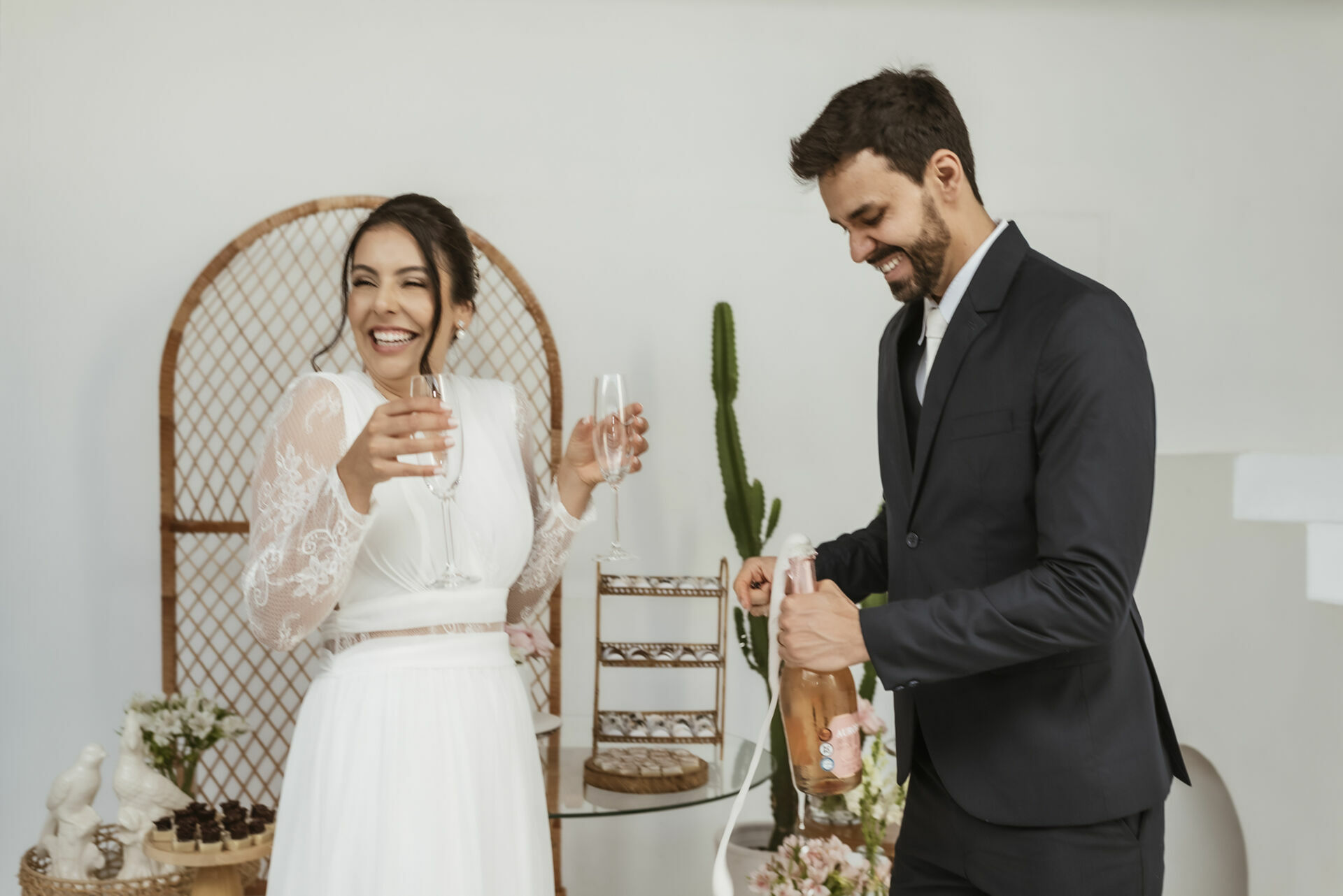 Foto Elopement Wedding ou Casamento a dois no Espaço RevoLoft em Anápolis Go - Cássia e Sidney - Imagem 65