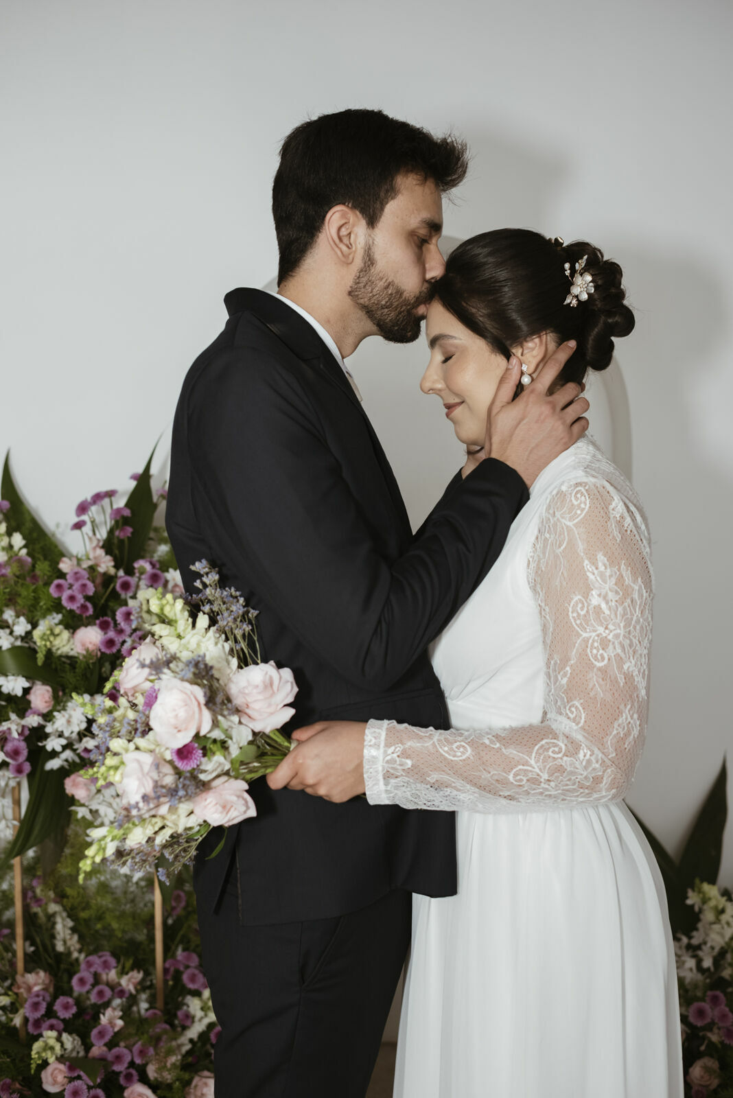 Foto Elopement Wedding ou Casamento a dois no Espaço RevoLoft em Anápolis Go - Cássia e Sidney - Imagem 36