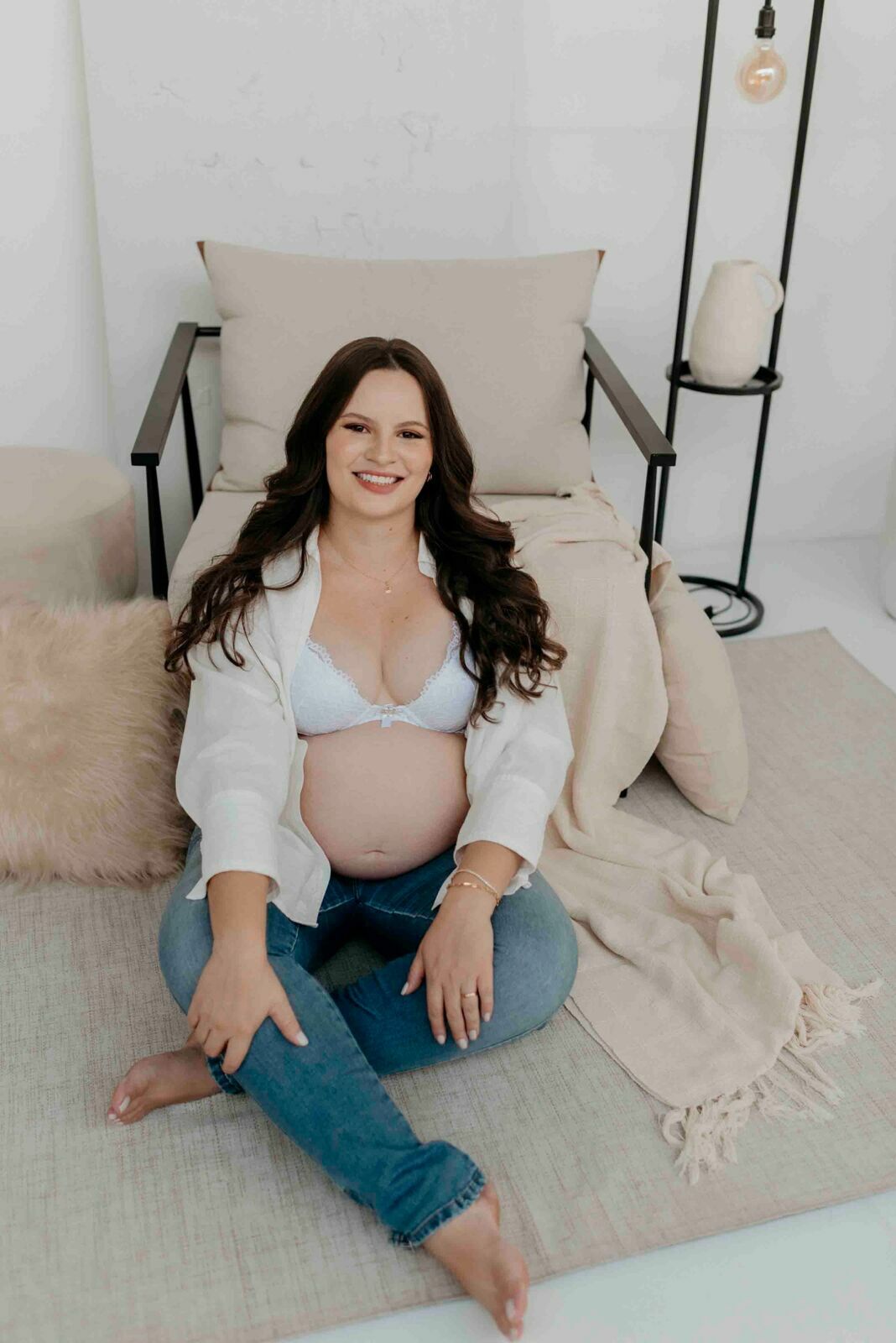 Foto Karol Ensaio gestante Studio LOFT em Anápolis - Imagem 25
