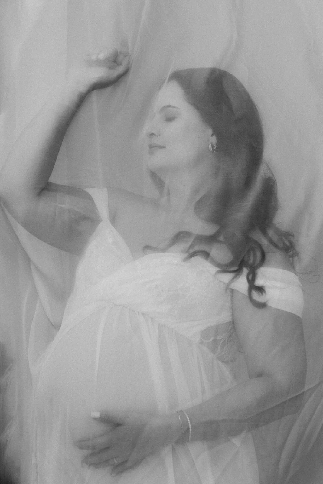 Foto Karol Ensaio gestante Studio LOFT em Anápolis - Imagem 22