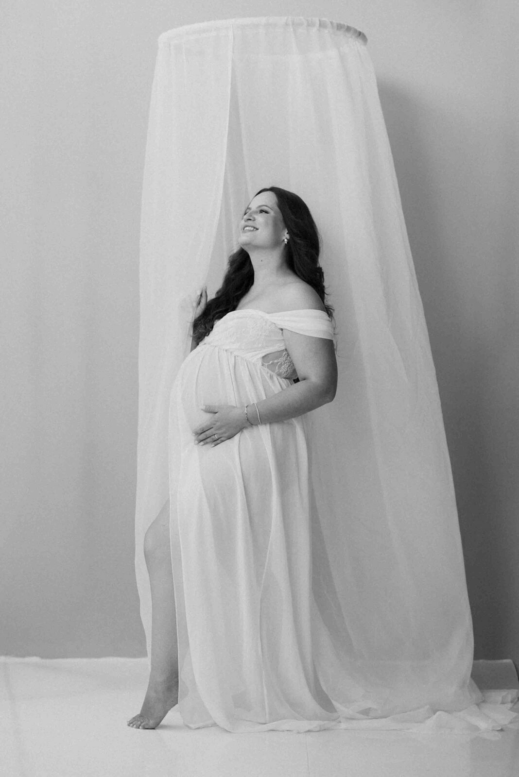 Foto Karol Ensaio gestante Studio LOFT em Anápolis - Imagem 24