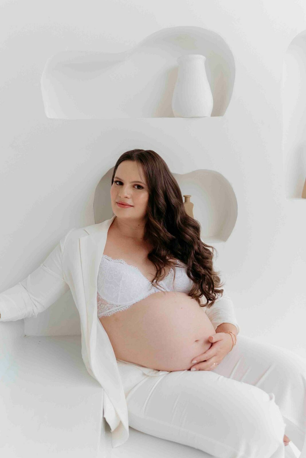 Foto Karol Ensaio gestante Studio LOFT em Anápolis - Imagem 6