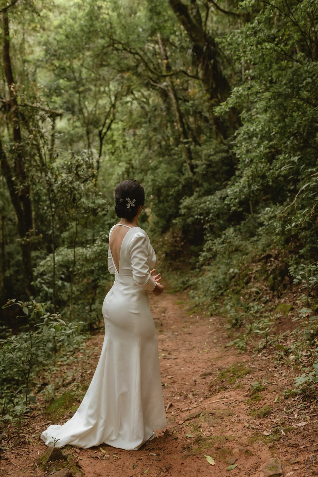 Foto Destination Wedding em fim de tarde na Gruta do Poço Certo - Alfredo Wagner SC Foto Destination Wedding em fim de tarde na Gruta do Poço Certo - Alfredo Wagner SC - Imagem 15