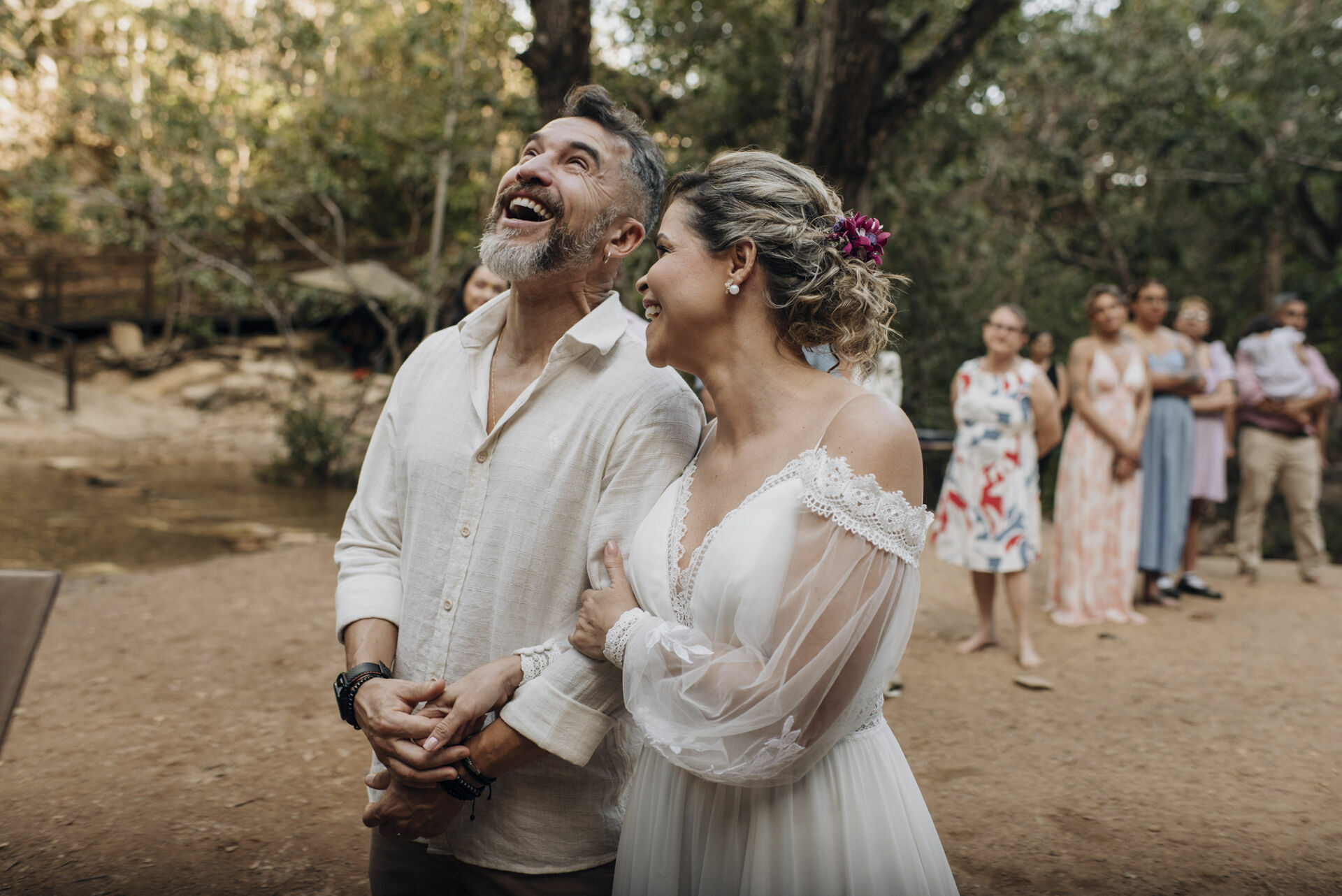 Foto Casamento Intimista em Pirenópolis Go - Cachoeira do Abade - Camila e Adriano - Imagem 41