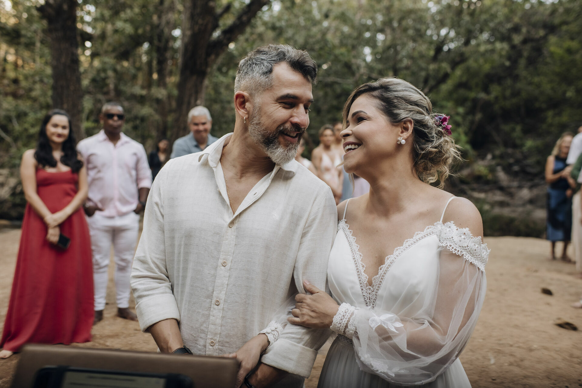 Foto Casamento Intimista em Pirenópolis Go - Cachoeira do Abade - Camila e Adriano - Imagem 43