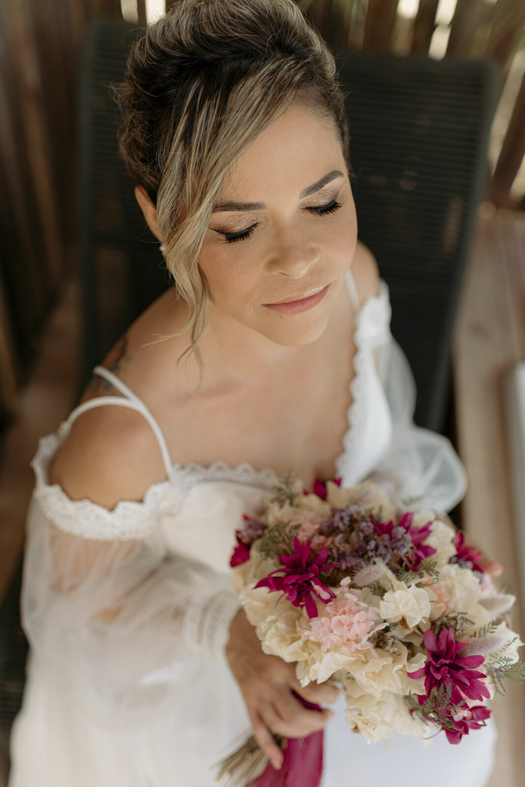 Foto Casamento Intimista em Pirenópolis Go - Cachoeira do Abade - Camila e Adriano - Imagem 19