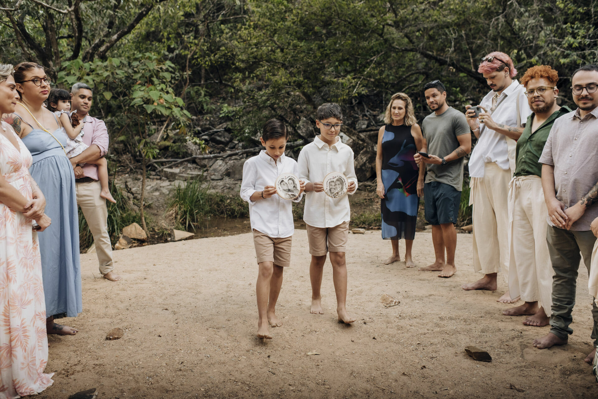 Foto Casamento Intimista em Pirenópolis Go - Cachoeira do Abade - Camila e Adriano - Imagem 42