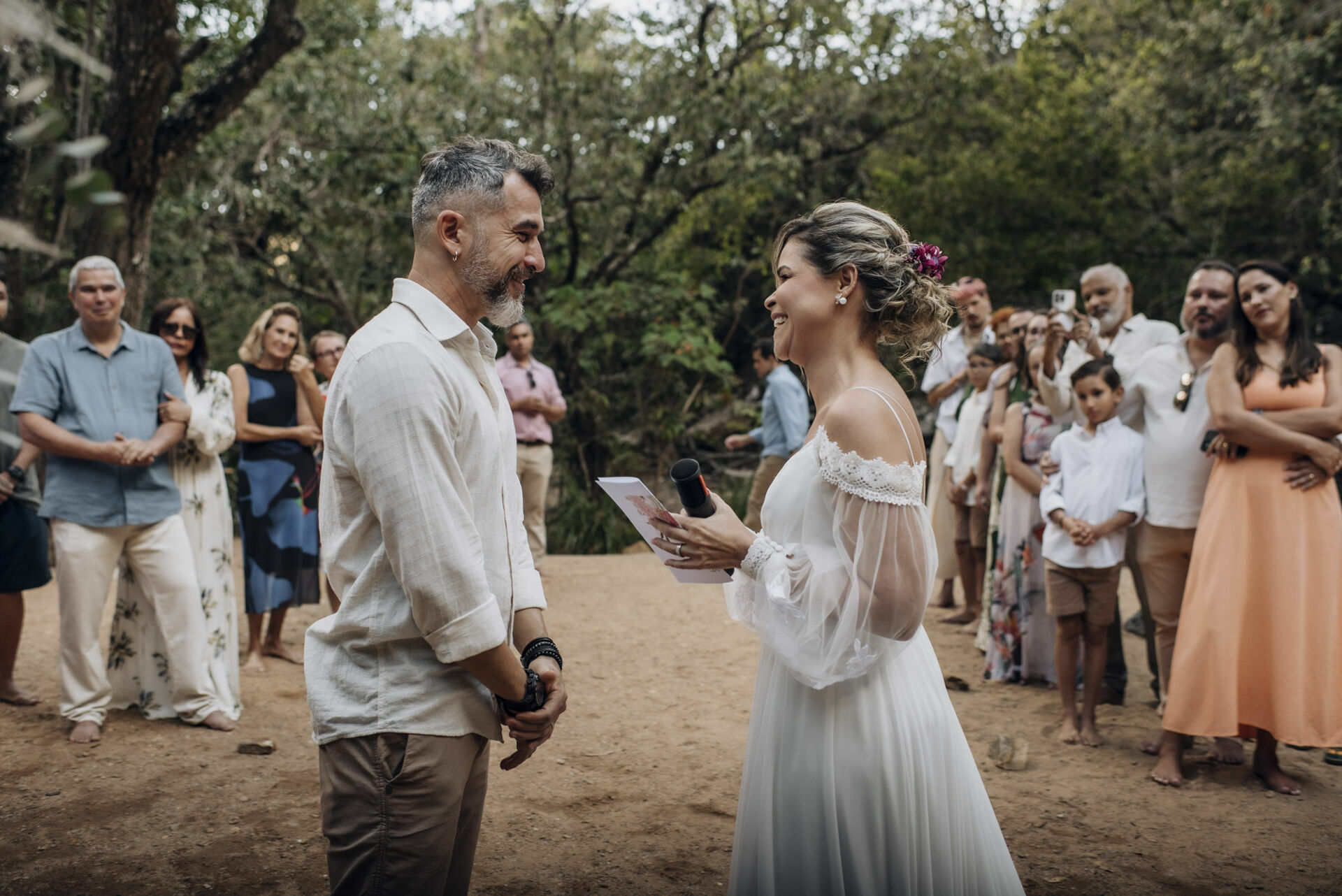 Foto Casamento Intimista em Pirenópolis Go - Cachoeira do Abade - Camila e Adriano - Imagem 53
