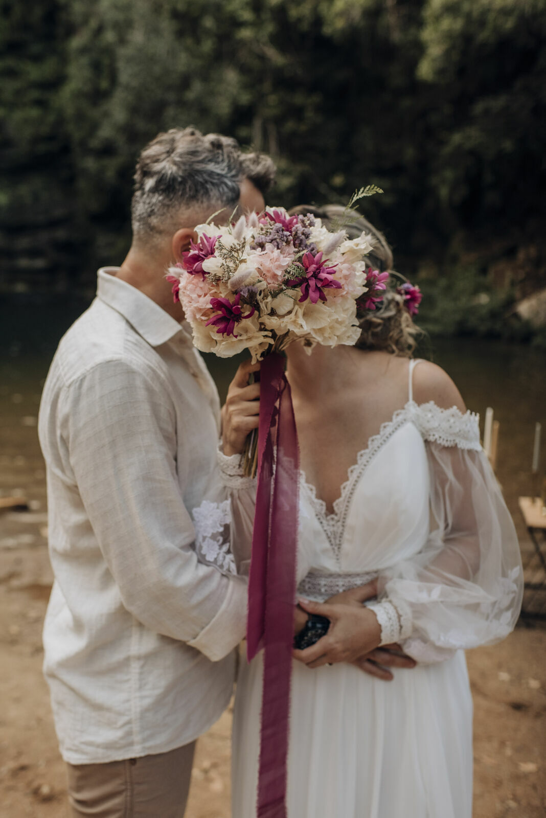 Foto Casamento Intimista em Pirenópolis Go - Cachoeira do Abade - Camila e Adriano - Imagem 87
