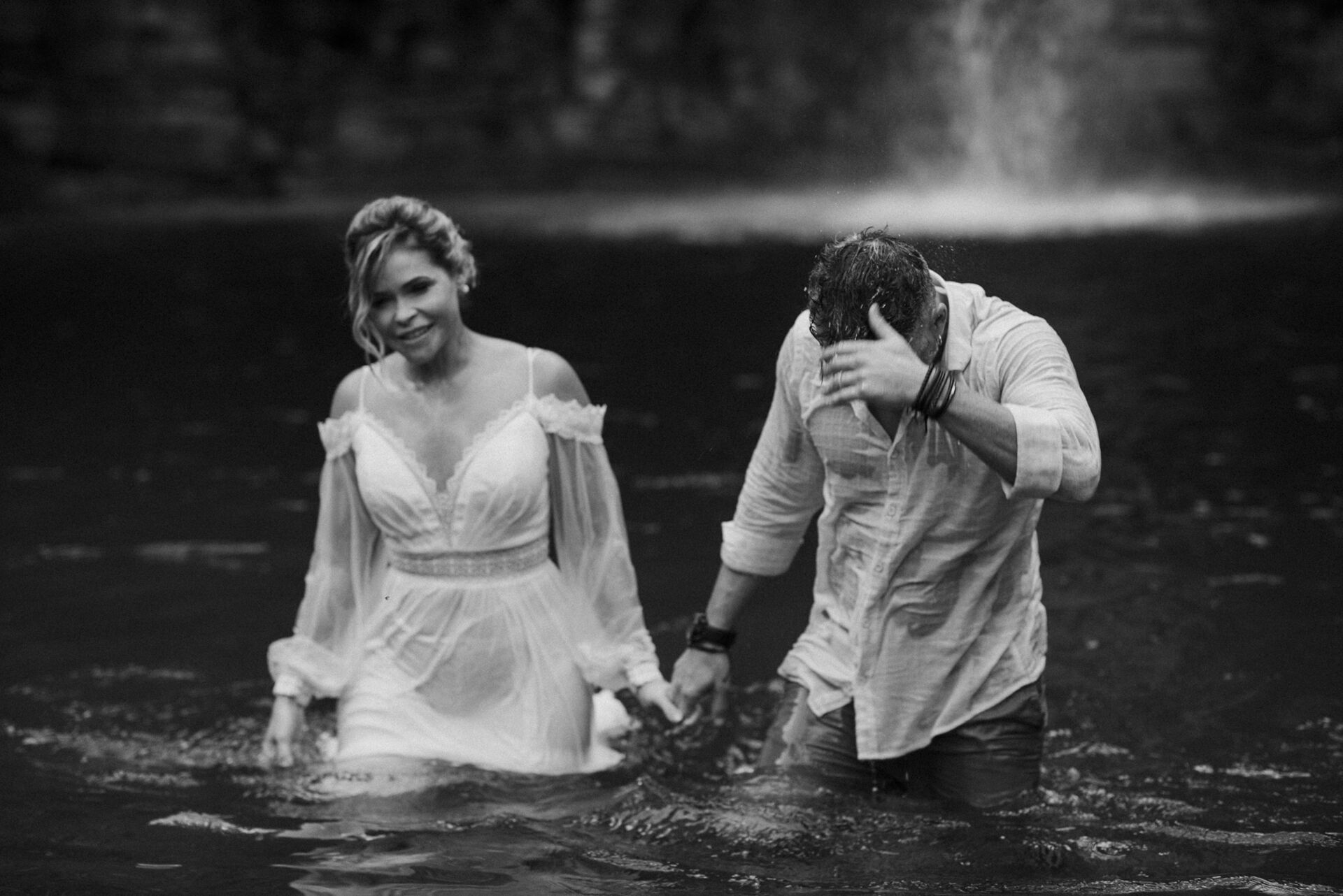 Foto Casamento Intimista em Pirenópolis Go - Cachoeira do Abade - Camila e Adriano - Imagem 139