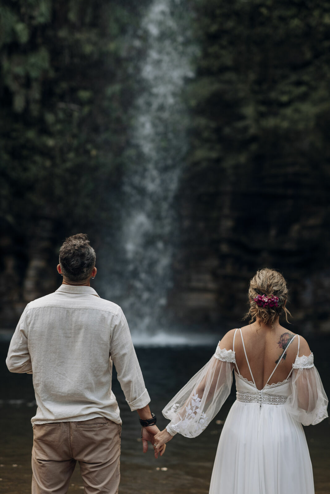 Foto Casamento Intimista em Pirenópolis Go - Cachoeira do Abade - Camila e Adriano - Imagem 113