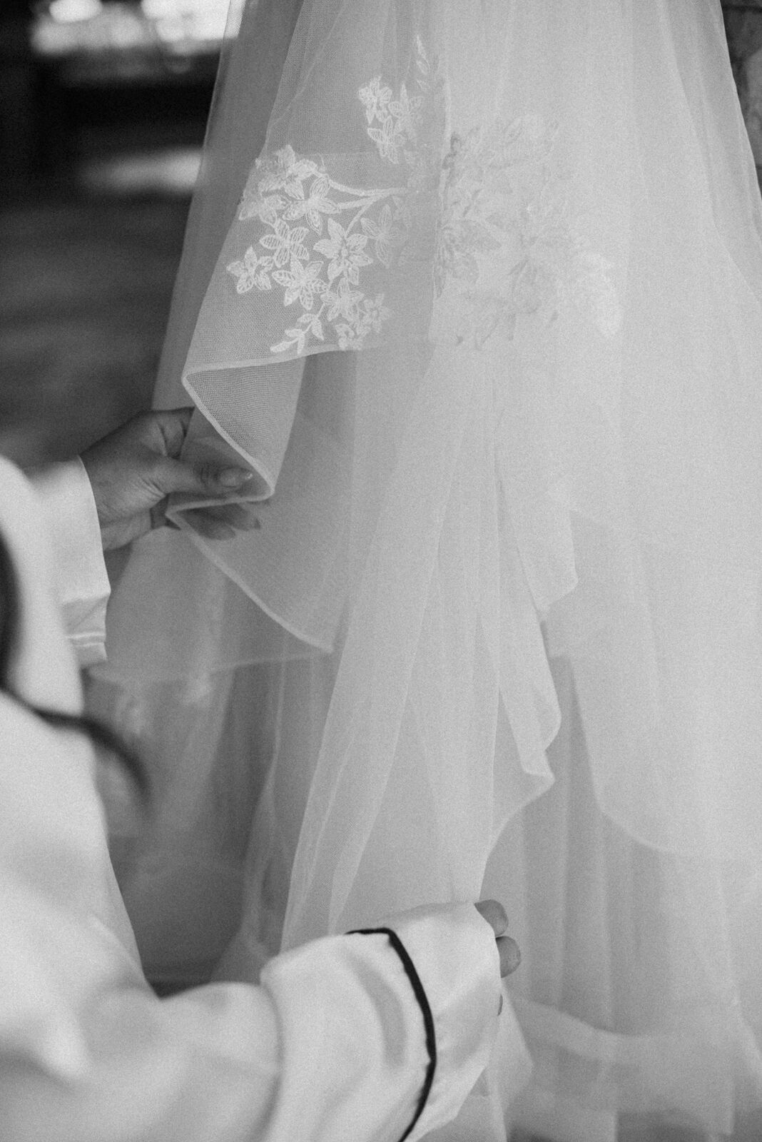 Foto Casamento em fim de tarde na Estância dos Nobres em Pirenópolis Go - Rayssa e Hiago - Imagem 3