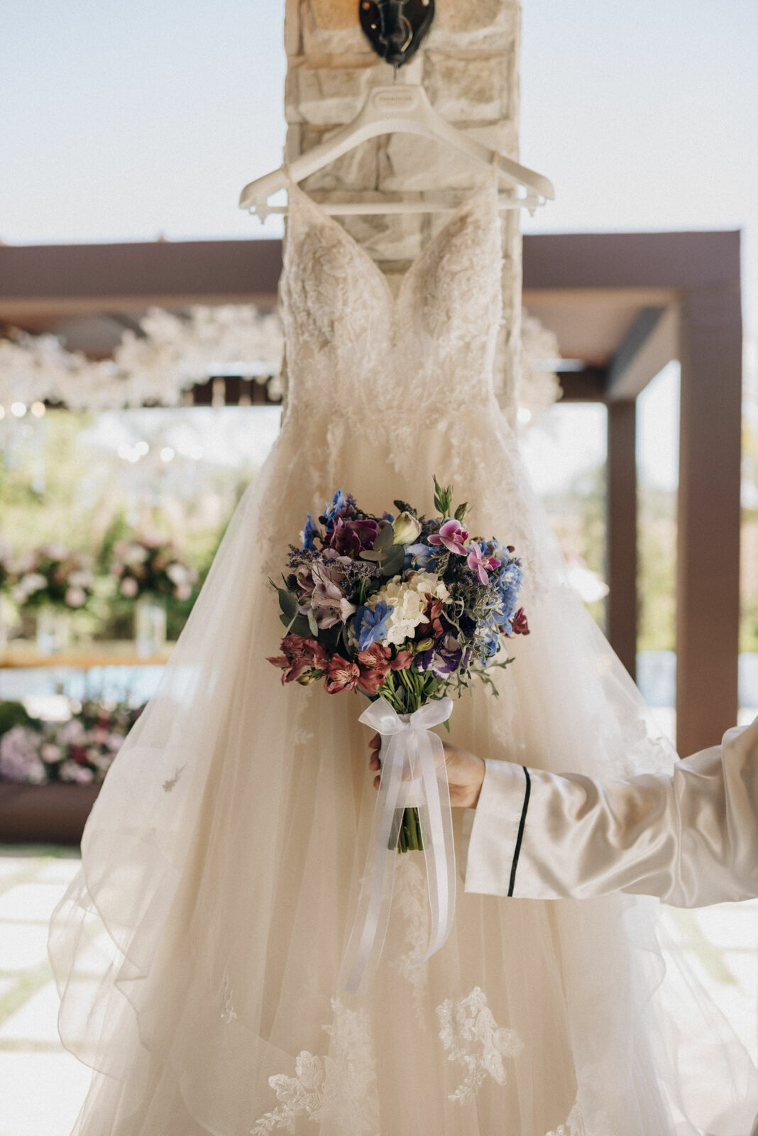 Foto Casamento em fim de tarde na Estância dos Nobres em Pirenópolis Go - Rayssa e Hiago - Imagem 4