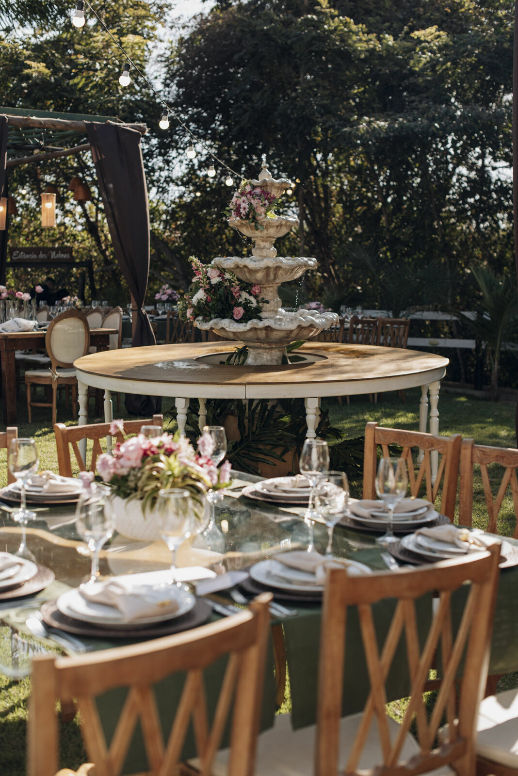 Foto Casamento em fim de tarde na Estância dos Nobres em Pirenópolis Go - Rayssa e Hiago - Imagem 23
