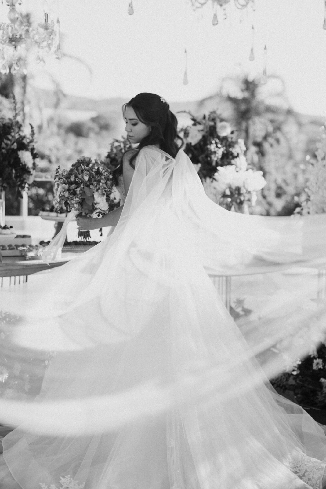 Foto Casamento em fim de tarde na Estância dos Nobres em Pirenópolis Go - Rayssa e Hiago - Imagem 30