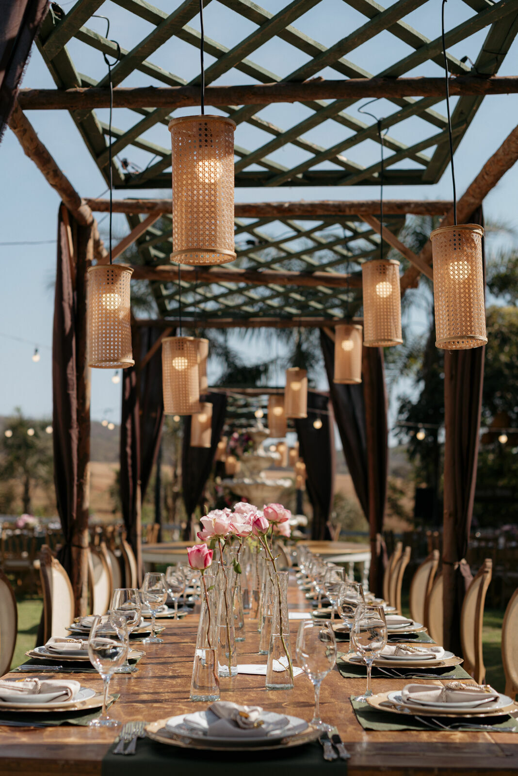 Foto Casamento em fim de tarde na Estância dos Nobres em Pirenópolis Go - Rayssa e Hiago - Imagem 37
