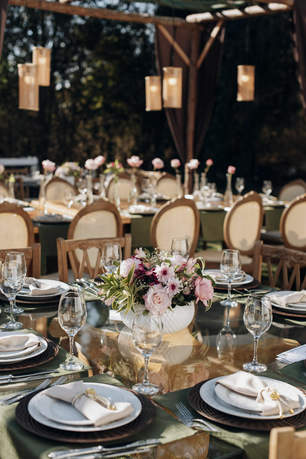 Foto Casamento em fim de tarde na Estância dos Nobres em Pirenópolis Go - Rayssa e Hiago - Imagem 40