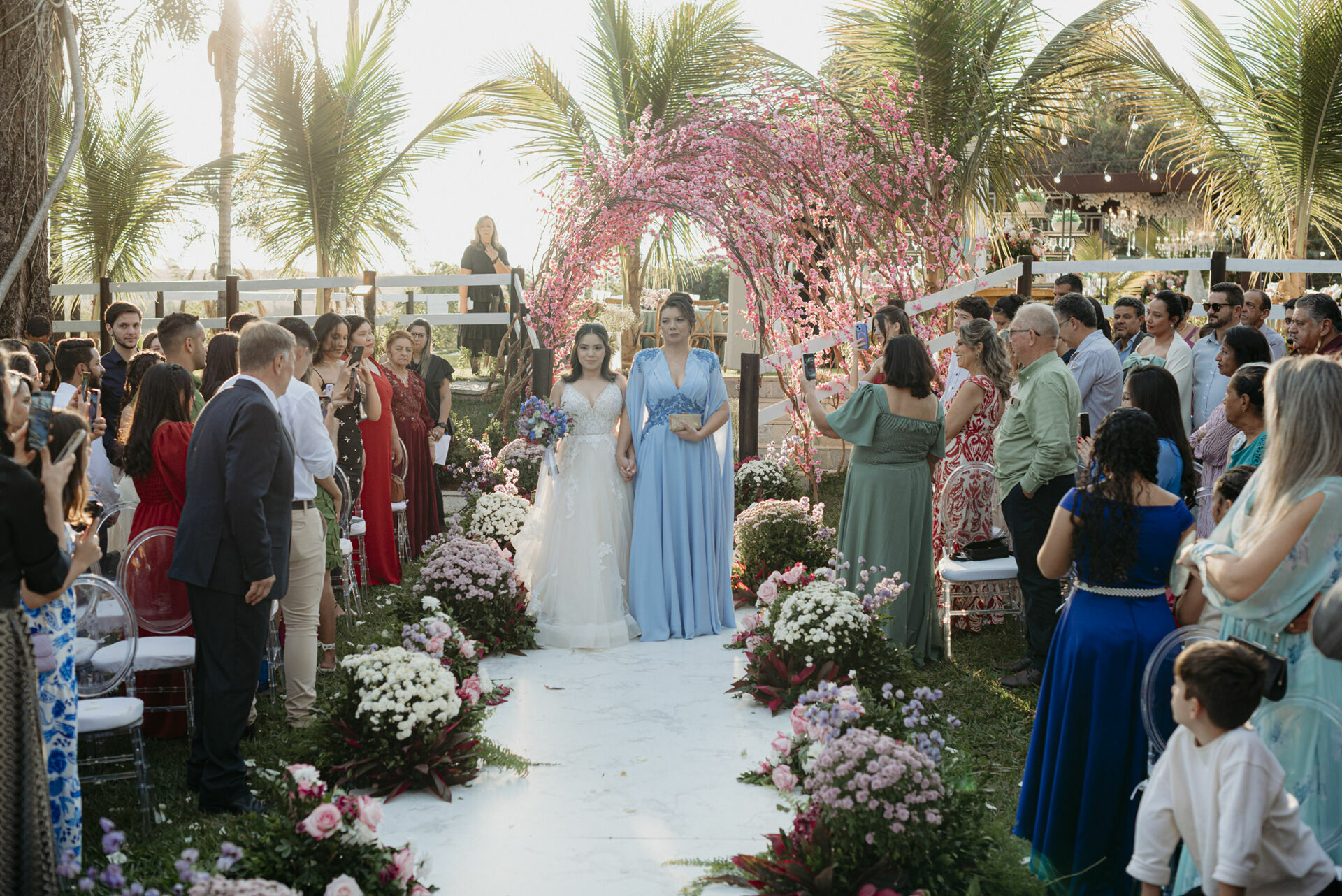 Foto Casamento em fim de tarde na Estância dos Nobres em Pirenópolis Go - Rayssa e Hiago - Imagem 55