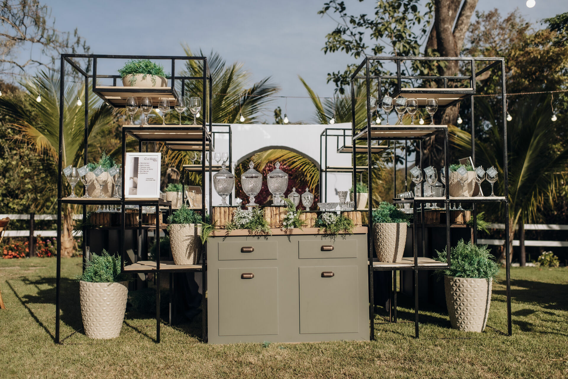 Foto Casamento em fim de tarde na Estância dos Nobres em Pirenópolis Go - Rayssa e Hiago - Imagem 41