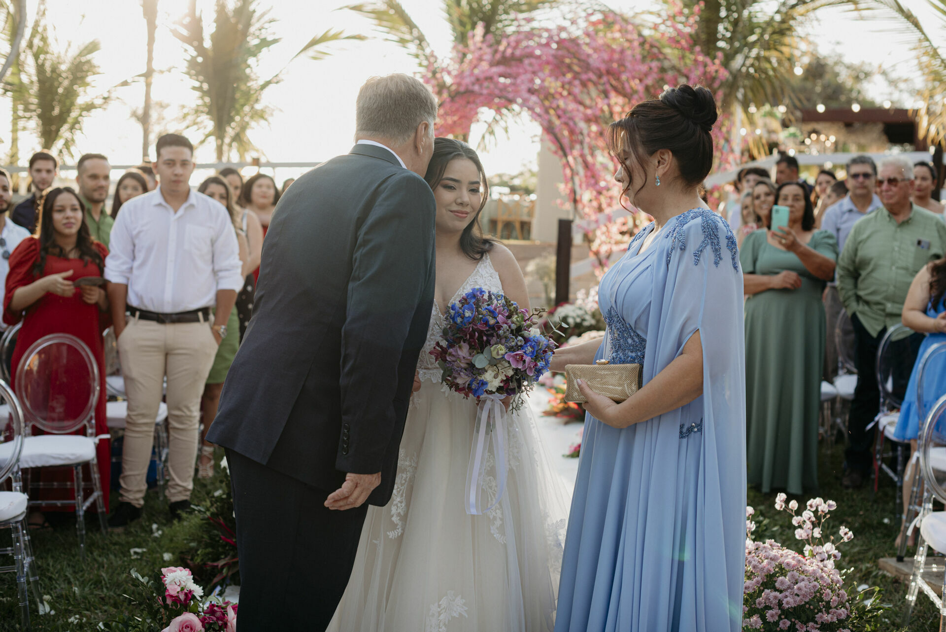 Foto Casamento em fim de tarde na Estância dos Nobres em Pirenópolis Go - Rayssa e Hiago - Imagem 57