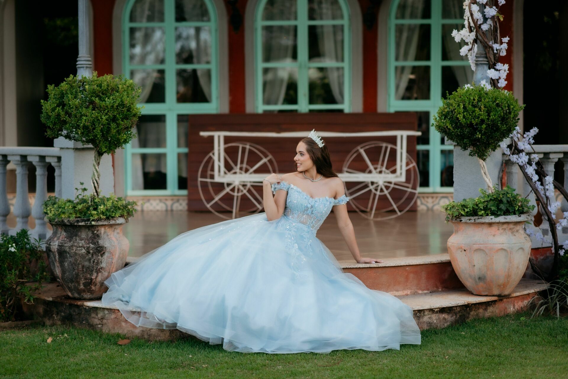 Foto Fotógrafo em Brasília - Ensaio debutante na Villa Giardini - Imagem 30