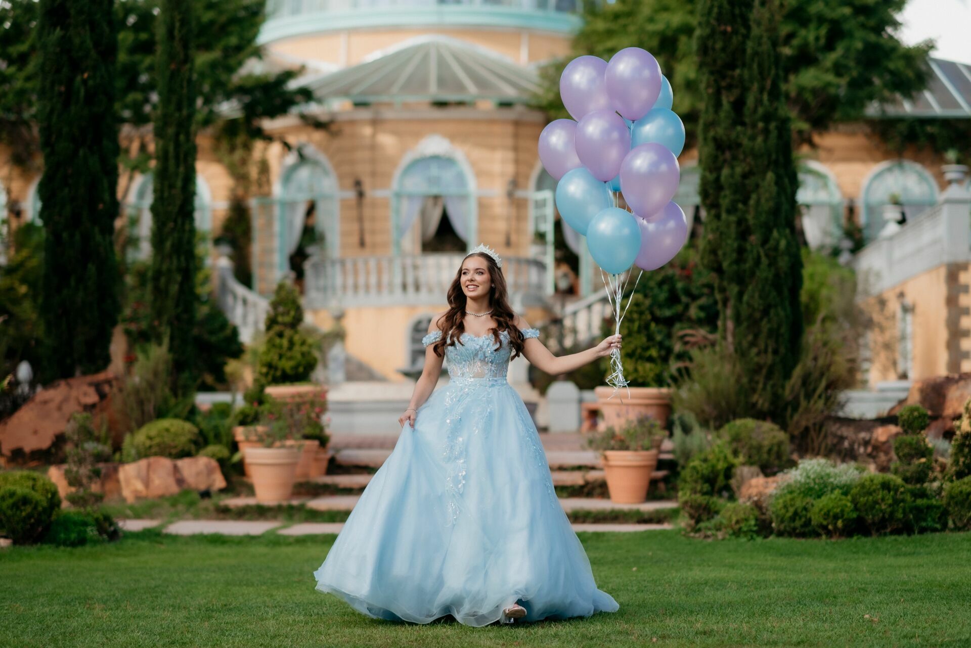 Foto Fotógrafo em Brasília - Ensaio debutante na Villa Giardini - Imagem 26
