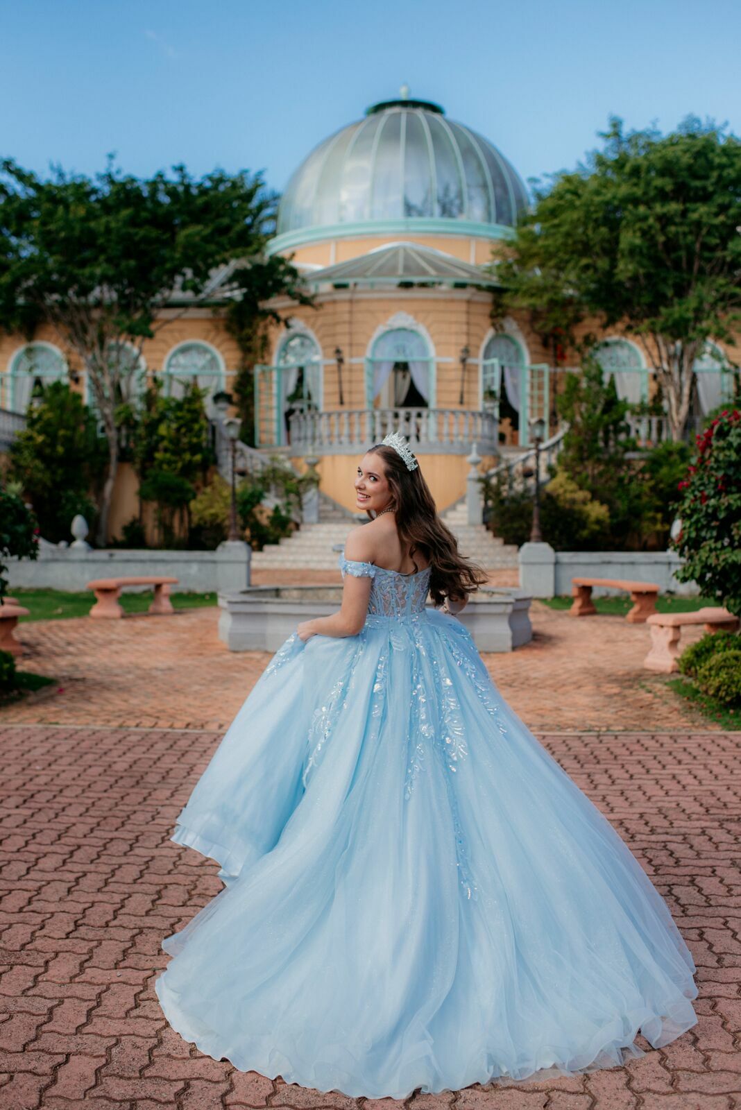 Foto Fotógrafo em Brasília - Ensaio debutante na Villa Giardini - Imagem 17