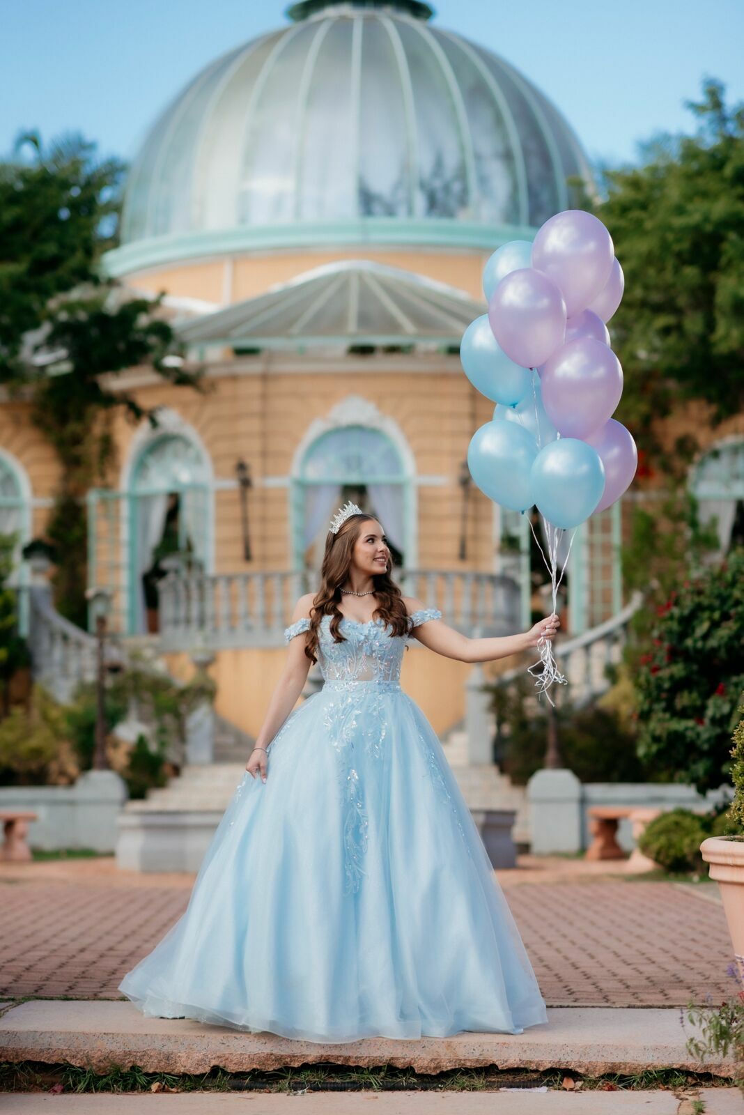 Foto Fotógrafo em Brasília - Ensaio debutante na Villa Giardini - Imagem 23