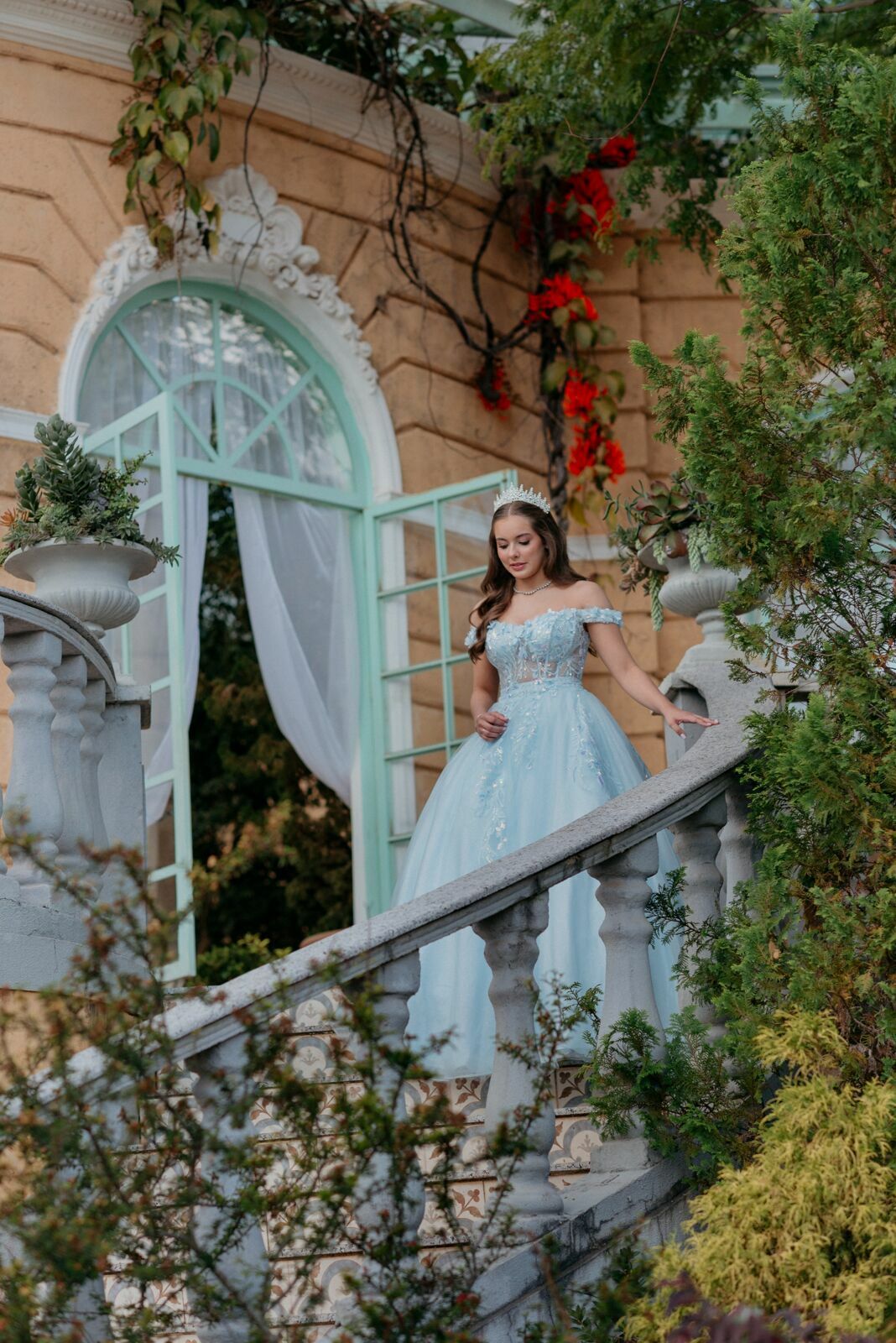 Foto Fotógrafo em Brasília - Ensaio debutante na Villa Giardini - Imagem 2