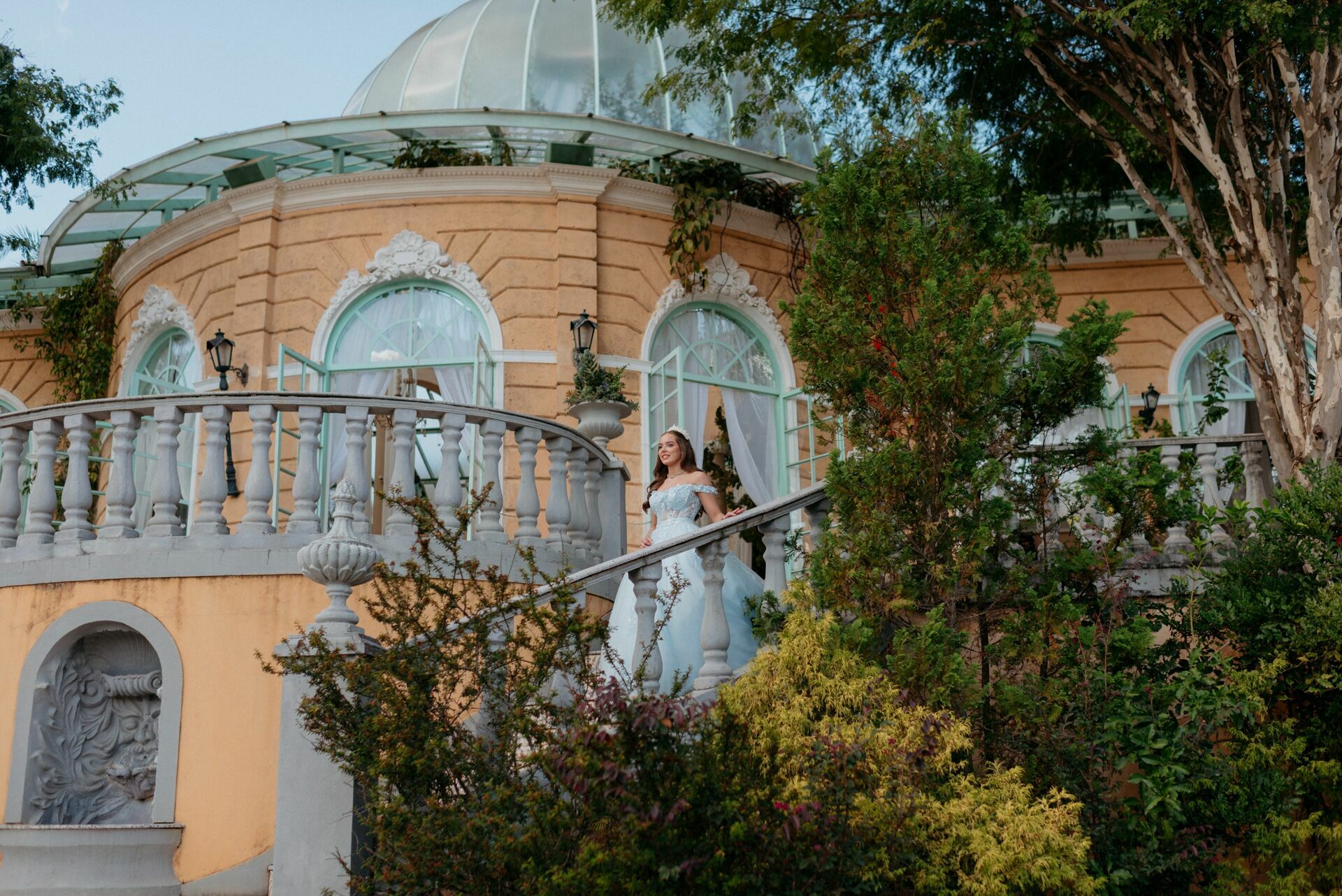 Foto Fotógrafo em Brasília - Ensaio debutante na Villa Giardini - Imagem 3