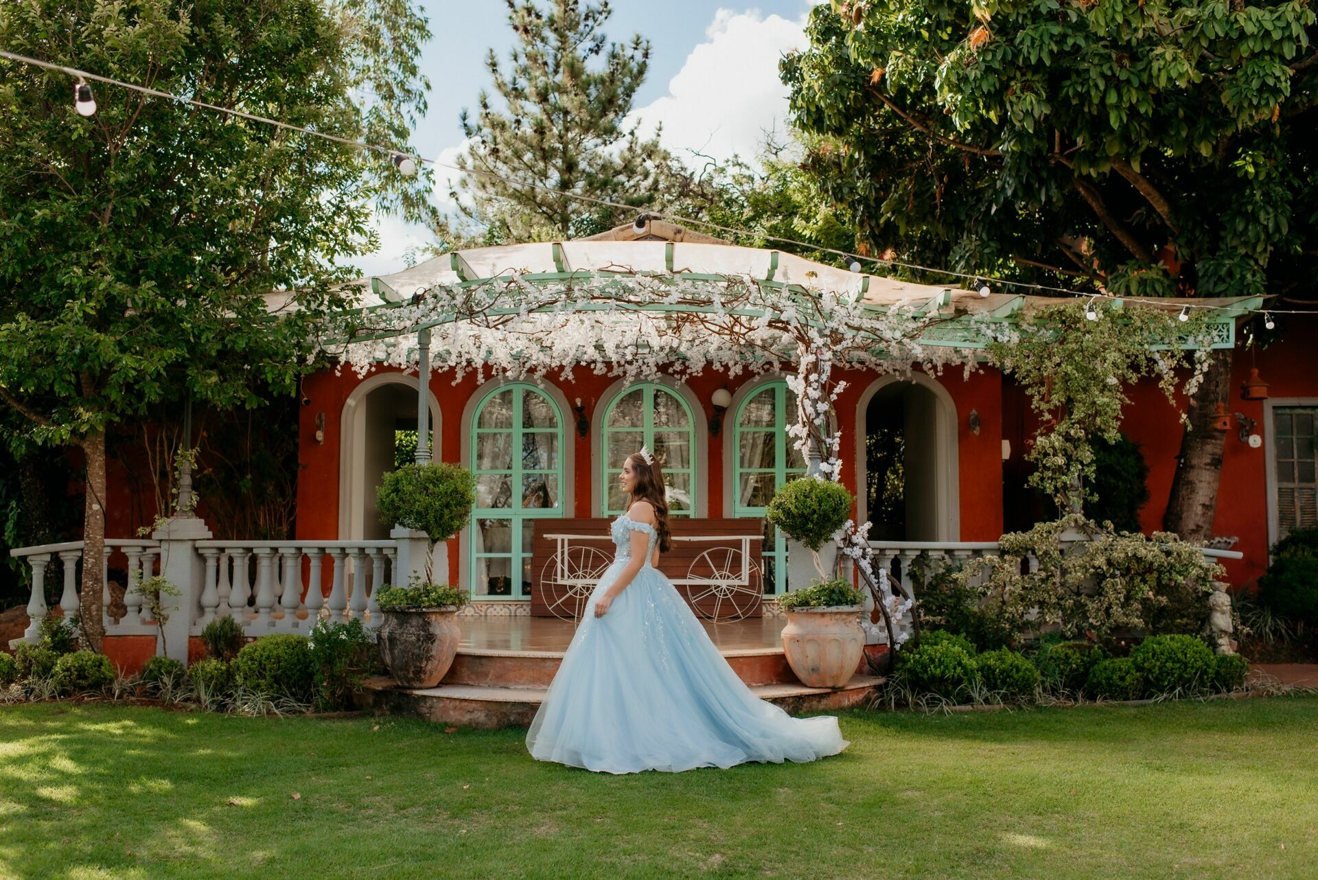 Foto Fotógrafo em Brasília - Ensaio debutante na Villa Giardini - Imagem 41