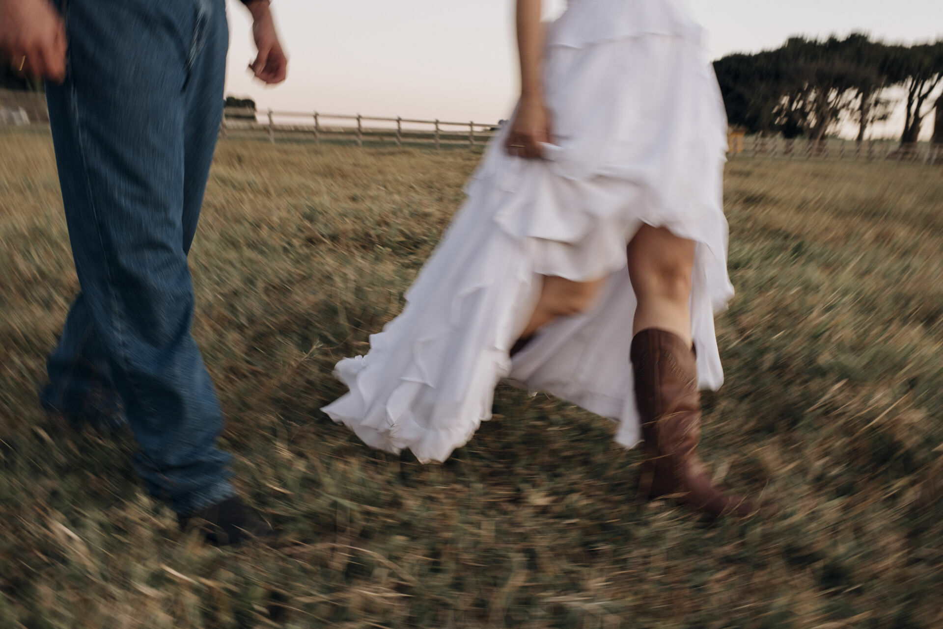 Foto Préwedding em fim de tarde estilo Country - Bruna e Murillo - Imagem 50